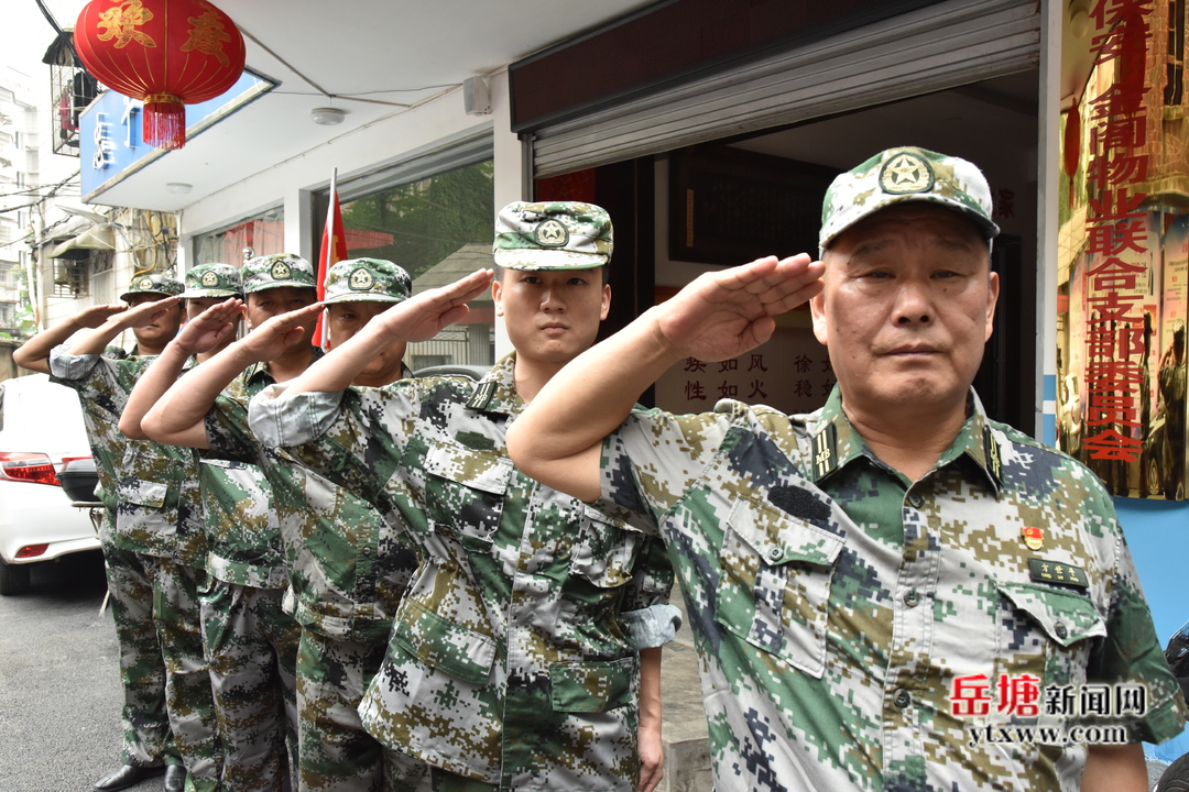 【喜迎黨代會·黨旗映初心】方世平：初心不改 奉獻不止