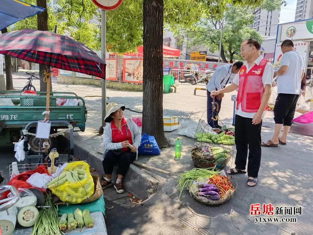 文明岳塘 共同家園｜大板房社區(qū)：“黨建+”縱深推進(jìn)農(nóng)貿(mào)市場(chǎng)提質(zhì)升級(jí)