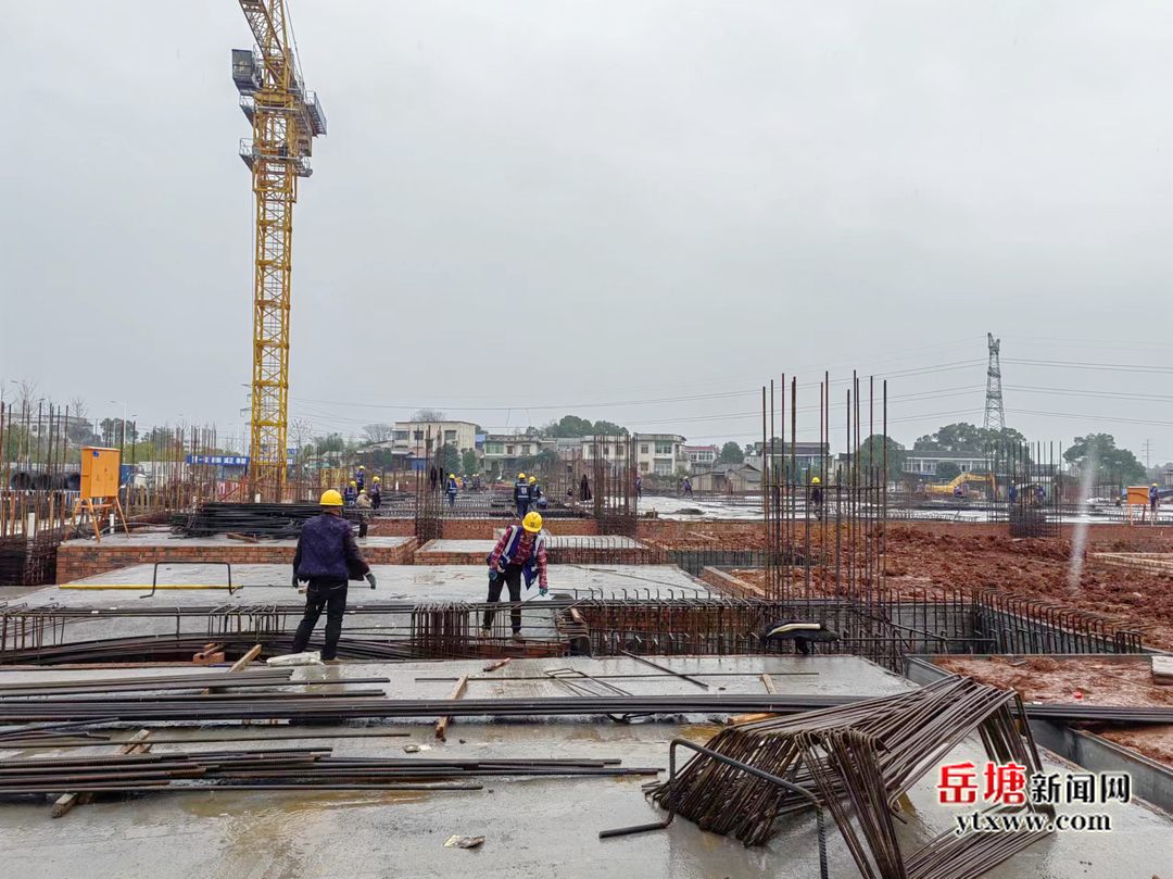 高质量发展“开门红”丨长株潭公路港物流园（一期）项目全速推进