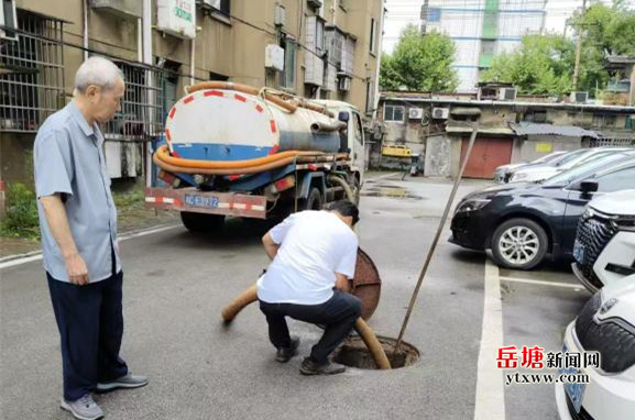 鴉雀塘社區(qū)：“三聽三問”察民情 疏通管道暖民心