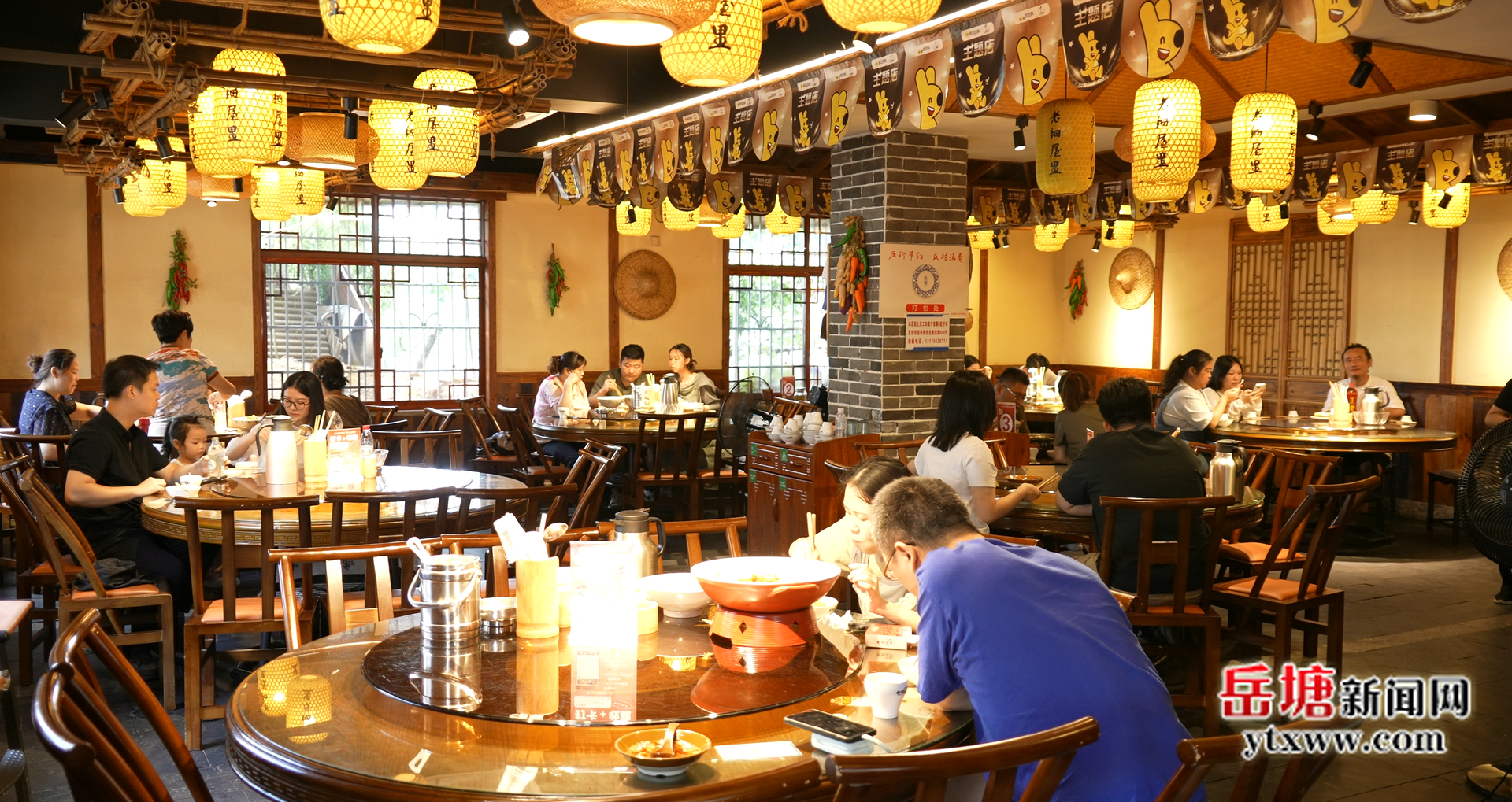 吃在湘潭 有味岳塘丨“老细屋里”用优质食材打造地道湘潭味
