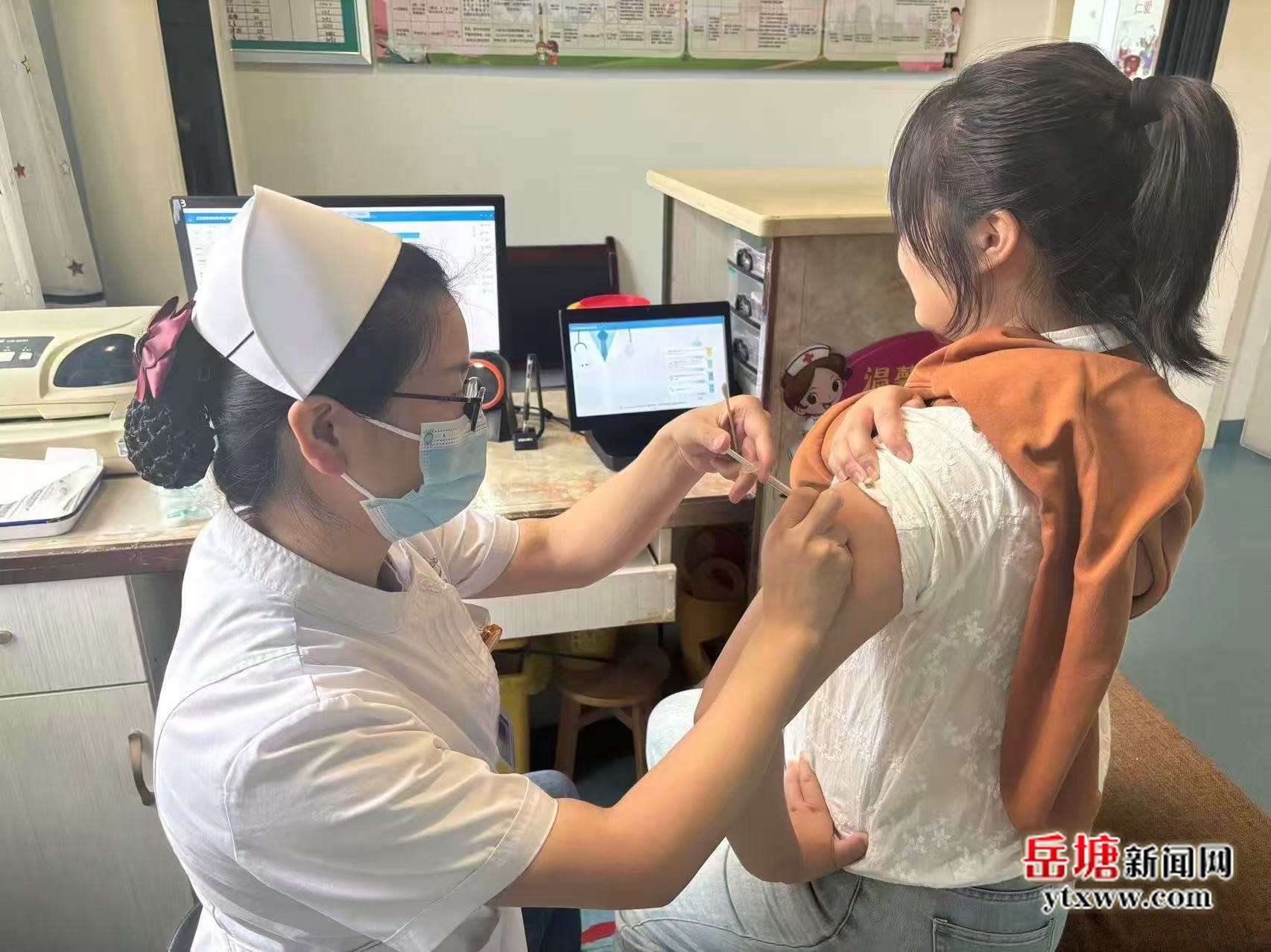 岳塘区为困境妇女儿童免费接种HPV疫苗