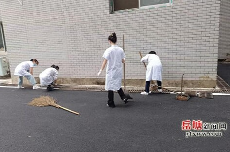 书院路街道社区卫生服务中心开展以防蚊灭蚊为重点的爱国卫生运动