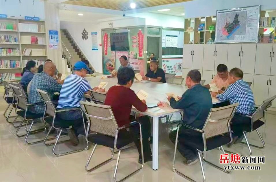 雙馬街道云和村：建強(qiáng)農(nóng)家書屋 打造鄉(xiāng)村文化驛站