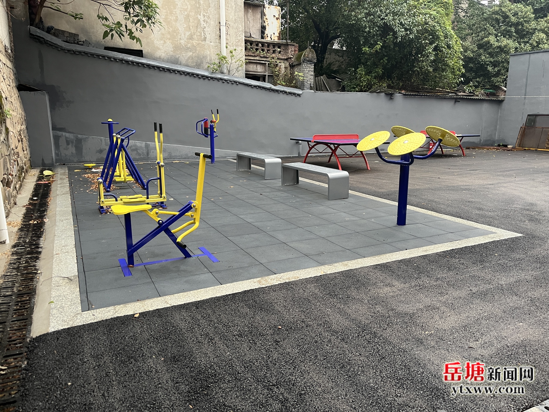 涉及2413戶家庭！岳塘區(qū)住建局全力推進(jìn)44個(gè)老舊小區(qū)改造