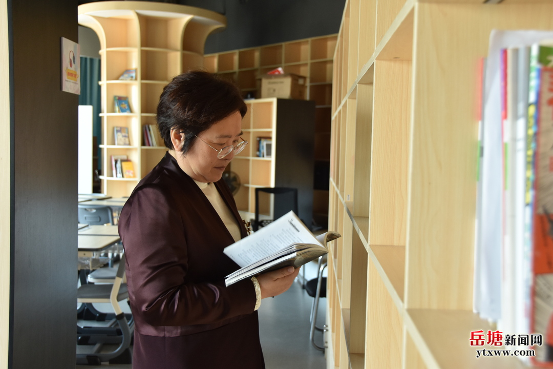 區(qū)領(lǐng)導(dǎo)開(kāi)展節(jié)前文化市場(chǎng)安全生產(chǎn)、“掃黃打非”檢查