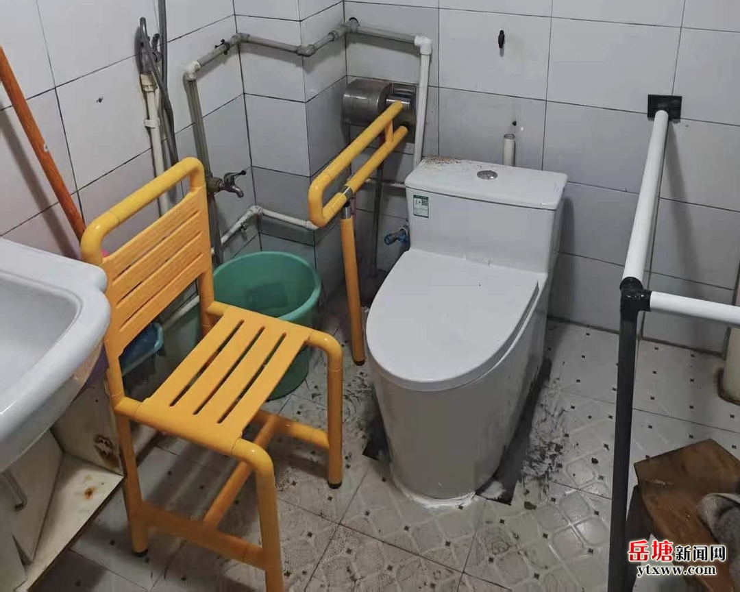 实施“开局八好” 岳塘进行时丨岳塘区：无障碍改造“微升级” 托起残疾人“稳稳的幸福”