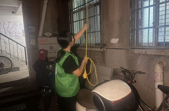 禾花塘社区全面开展安全隐患大排查大整治行动