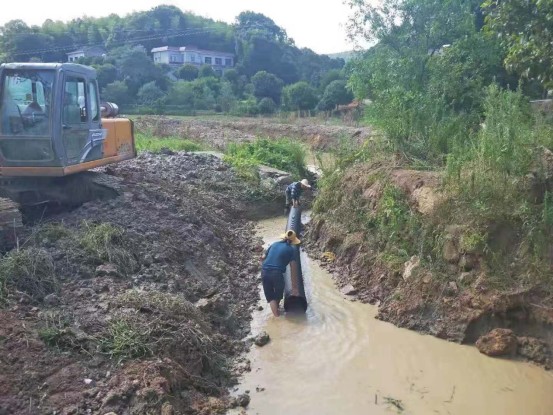 玉屏村積極推進河長制 全面開展河道整治