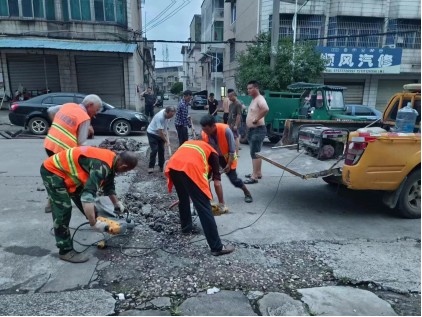 昭山鎮(zhèn)路口社區(qū)：黨建引領(lǐng) 為 “修路”聚合力