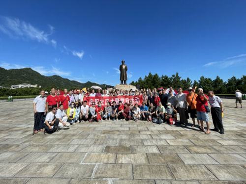 向陽(yáng)社區(qū)黨總支開展“喜迎二十大 奮進(jìn)新征程”主題黨日活動(dòng)