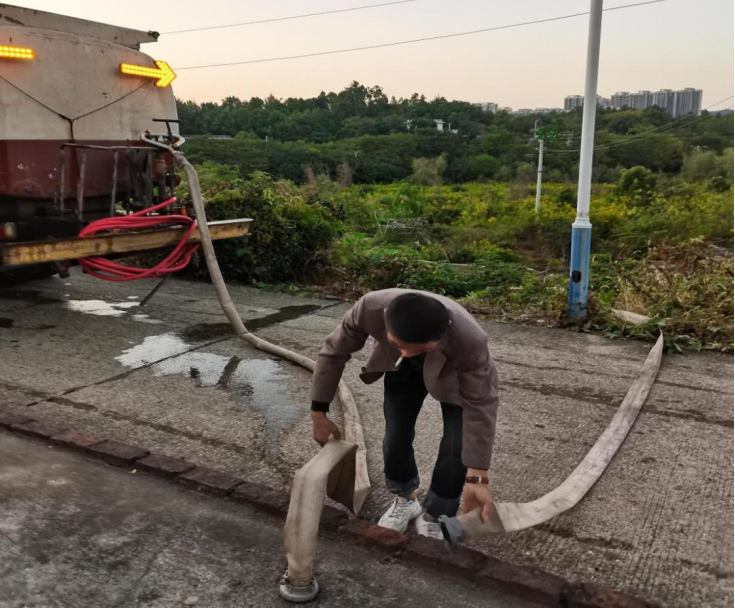 心連心走基層 面對面解難題丨昭山鎮(zhèn)楠木村送水上門暖民心