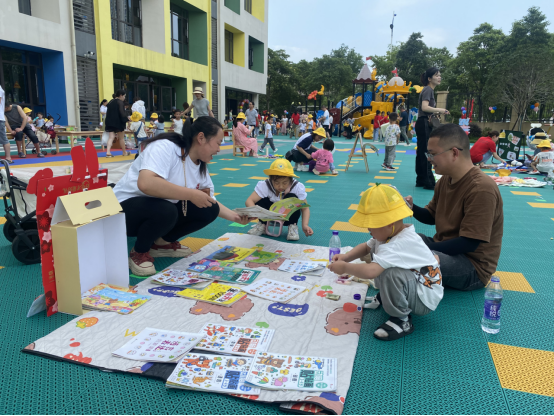 五里堆社區(qū)聯(lián)合美的啟智貝爾幼兒園開展愛心跳蚤市場義賣活動