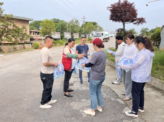 橫街社區(qū)新時(shí)代文明實(shí)踐站開展防范非法集資宣傳活動