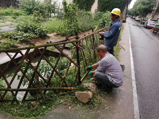 建設(shè)路街道：竹籬笆柵欄扮靚人居環(huán)境