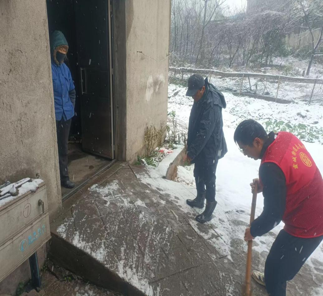 五星村開展冰雪天氣自建房摸排整治行動(dòng)