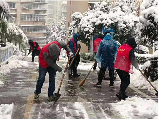 紅旗社區(qū)：“三長”見行動護安全