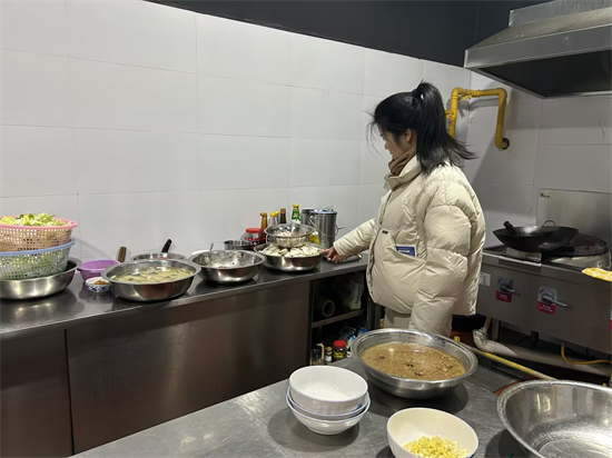 长塘社区开展食品安全专项检查行动