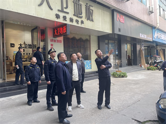 岳塘区政协宝塔街道小组开展油烟污染专项民主监督活动