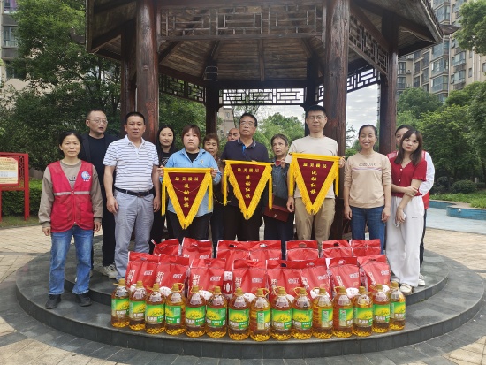 岳塘映象小區(qū)：“最美樓層”引領小區(qū)治理新風尚