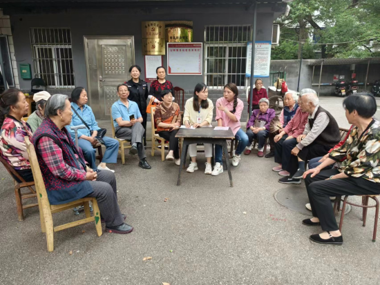 岳塘街道：織密“微網(wǎng)格” 打通精細化治理“最后一百米”