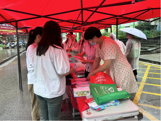 下攝司街道開展野生蘑菇中毒防控宣傳