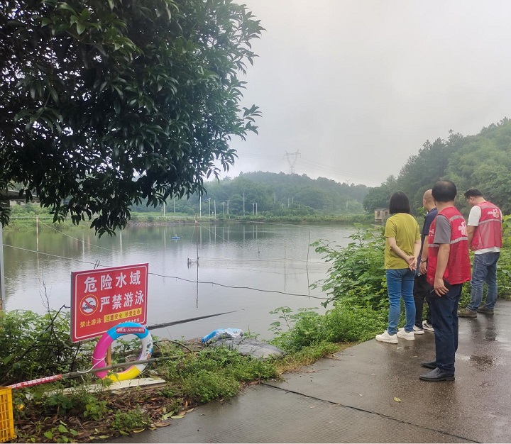 楠木村：守住群眾“第一線” 防洪防汛我先行