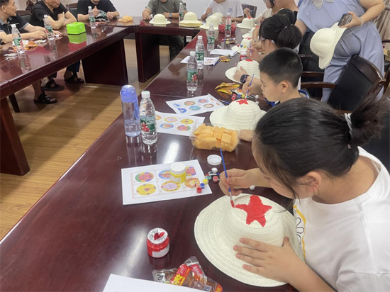 陽光社區(qū)開展慶“八一”建軍節(jié)——“憶崢嶸歲月 傳承紅色精神”主題活動