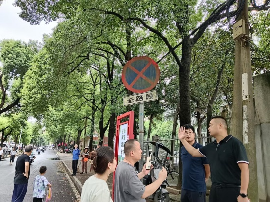 岳塘街道多舉措推進精細化管理示范街創(chuàng)建工作