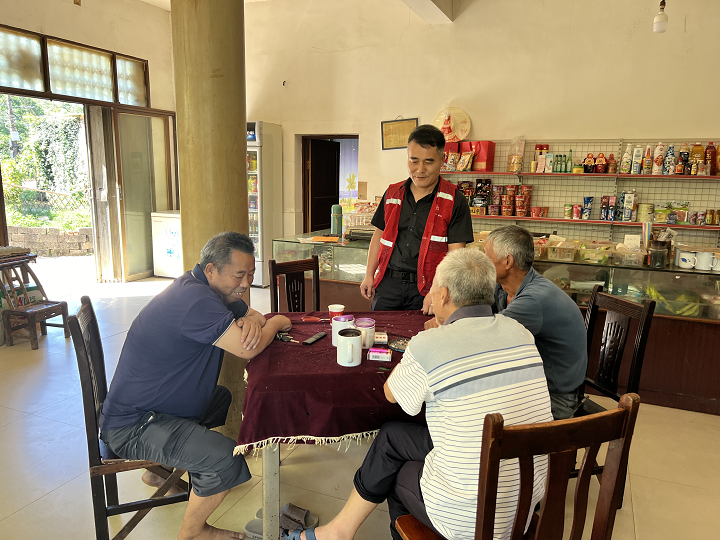 蒿塘村開(kāi)展安全用電宣傳 共筑村民平安用電環(huán)境