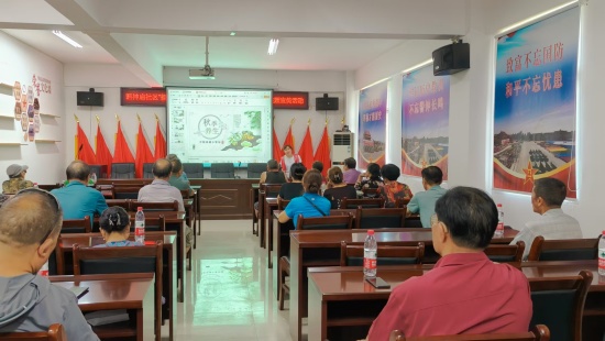 泗神廟社區(qū)開展中醫(yī)秋季養(yǎng)生健康知識(shí)講座