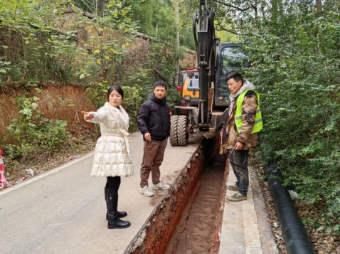 牡丹社區(qū)開展道路管道施工專項(xiàng)安全檢查