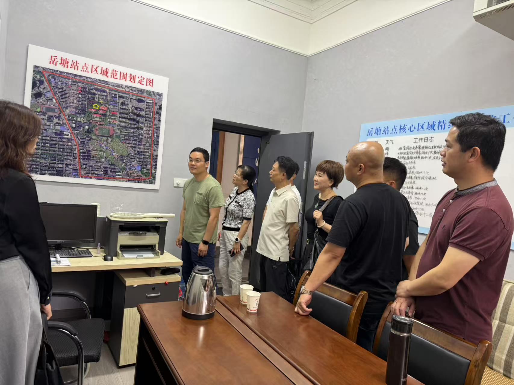 下攝司街道：“法治護(hù)綠人大行”擦亮生態(tài)文明底色