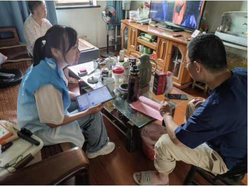 板塘社區(qū)：扎實(shí)開展勞動力入戶調(diào)查 精準(zhǔn)服務(wù)民生就業(yè)