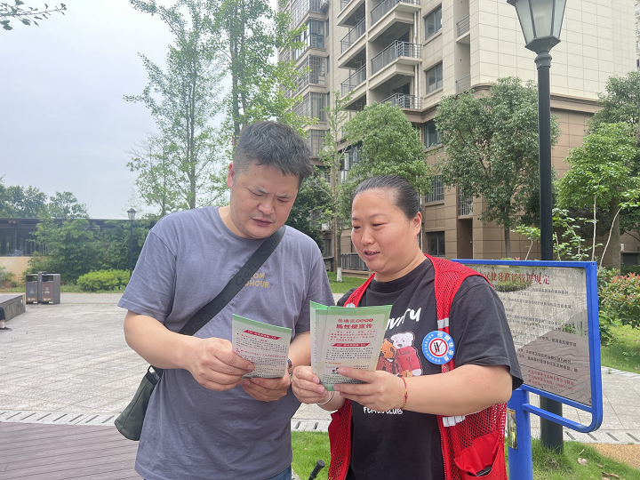 昭山鎮(zhèn)窯洲社區(qū)開展未成年人保護宣傳活動