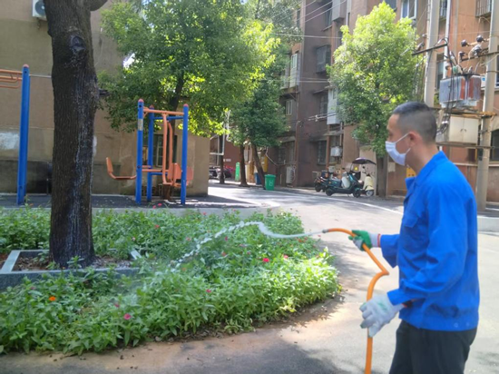 向陽社區(qū)：“三聽三問”解民憂 白蟻防治除隱患