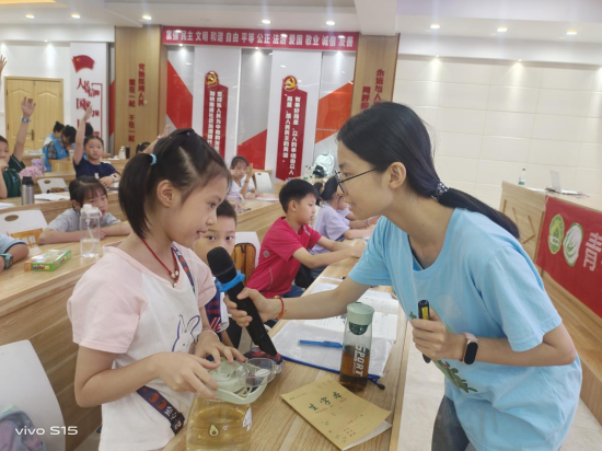 云峰社區(qū)開(kāi)展 “青春健康校社同行” 青少年同伴教育活動(dòng)