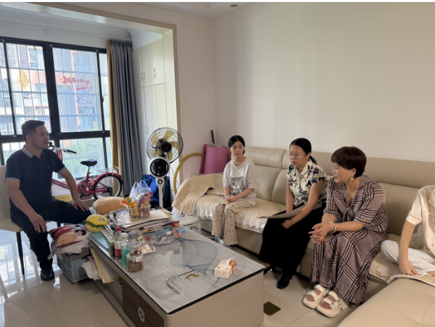 人大下攝司街道工委開展“情系學子·愛心助學”主題活動