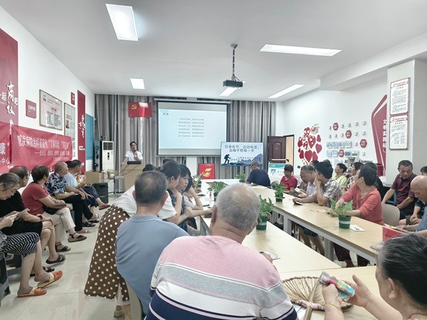 五里堆街道社區(qū)衛(wèi)生服務中心開展健康教育宣傳活動