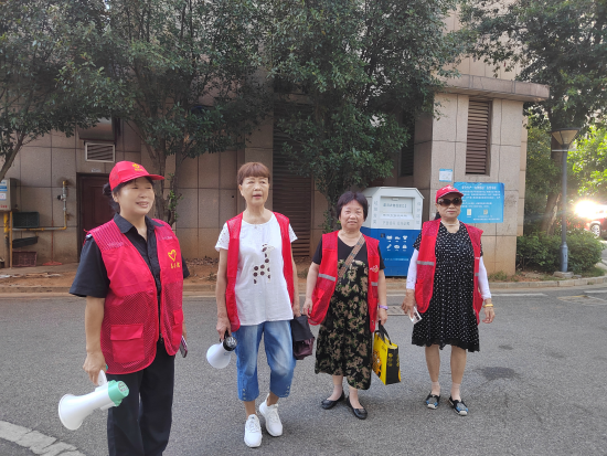 菊花塘社區(qū)：開展治安巡邏，共筑平安防線