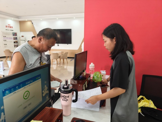 金耐社區(qū)：幫辦代辦暖人心 高齡補貼顯真情