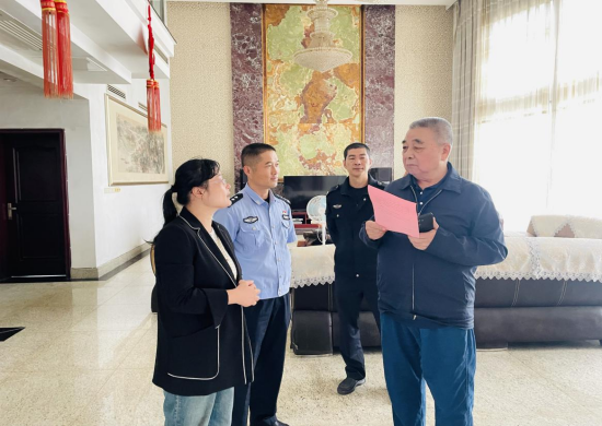 我爱湘潭我的家丨盘龙社区：宣传、巡查、清理“三到位” 织密禁燃禁烧“安全网”