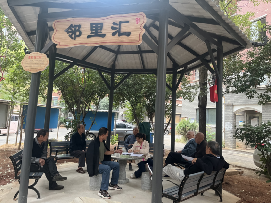 五里堆社区：多形式开展廉政宣传月活动