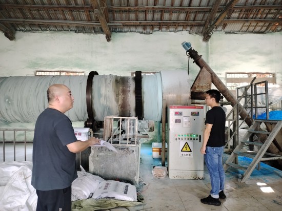 横街社区开展中秋国庆节前安全生产检查