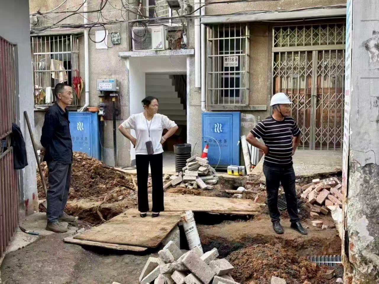 新塘里社區(qū)：監(jiān)督護航三小區(qū)改造 民生工程暖民心