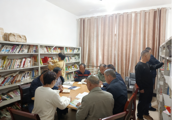 五星村开展“书香润心·悦读同行” 全民阅读文化活动