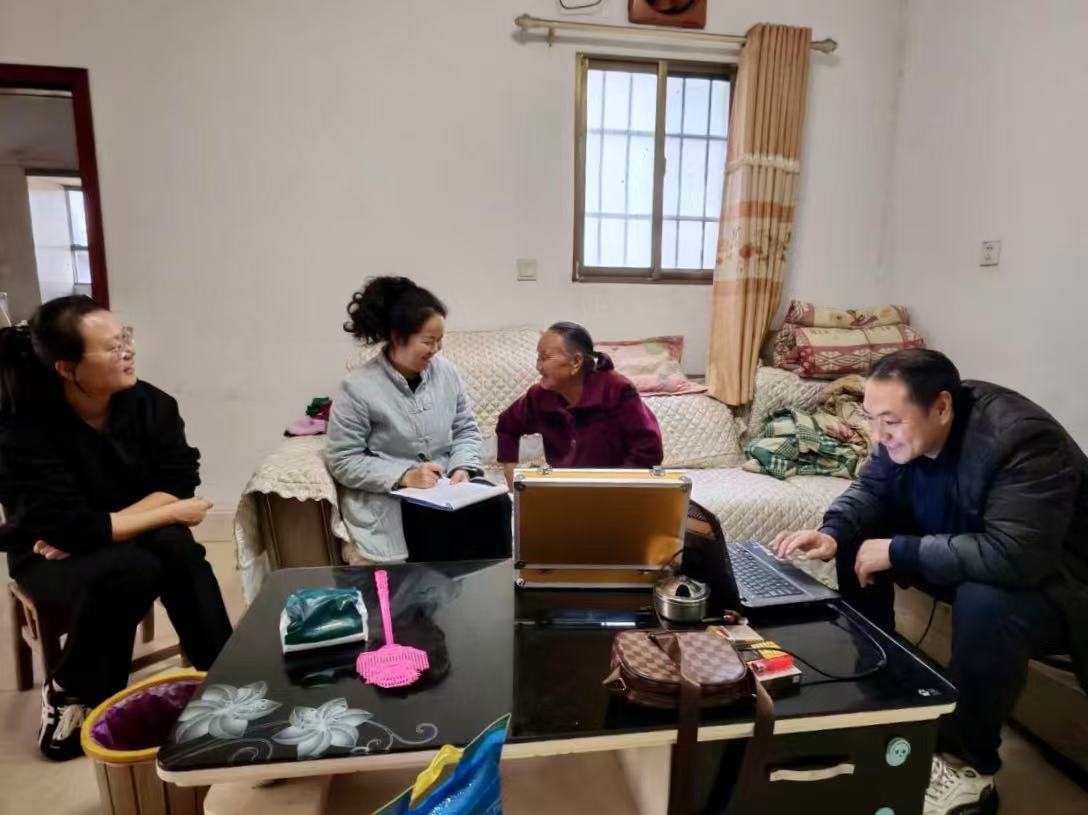 吉安路社区“暖阳行动”精准呵护高龄老人幸福晚年