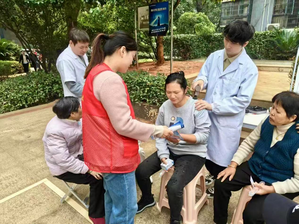 我爱湘潭我的家｜华金社区多措并举推进医保宣传工作