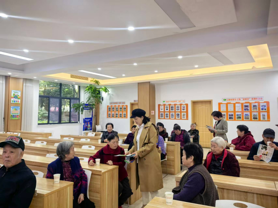 云峰社区多措并举推进2026年医保征缴工作