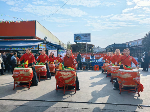 板塘社區(qū)舉辦新春鄰里匯活動 民俗年味暖人心